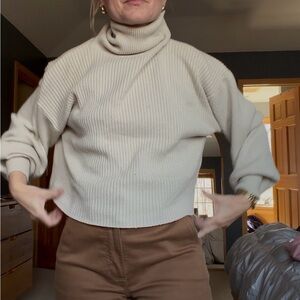 Good American Cream Ribbed Turtleneck Sweater